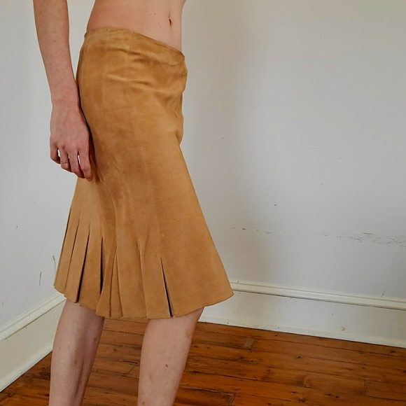 DANIER - Suede leather skirt - Picture 6 of 14